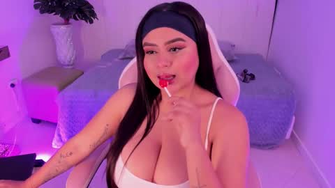 Katia online show from February 19, 7:13 pm