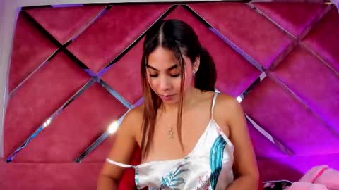Snapshot of katiagarcia_ chatting on October 24, 5:03 am katiagarcia_ online show from October 24, 5:03 am