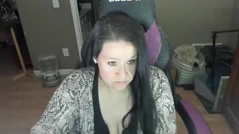 Katie online show from January 30, 2:06 am