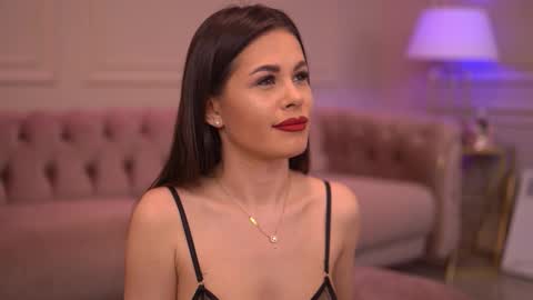 Katie online show from December 13, 7:53 pm