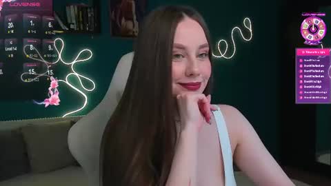 Katie online show from August 3, 11:21 pm