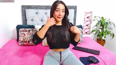 Follow Instagram katikloving online show from January 15, 7:58 am