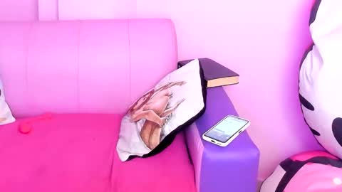 katiuska_doll_squirt online show from April 11, 12:31 pm