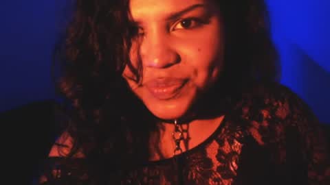 Katiuska online show from May 11, 2:45 pm