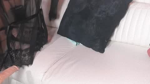 K A T L Y N  online show from April 2, 6:38 pm