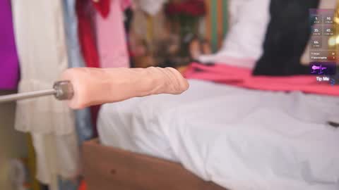 K A T L Y N  online show from November 21, 11:18 pm