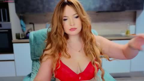 katniss_k online show from October 25, 5:26 am