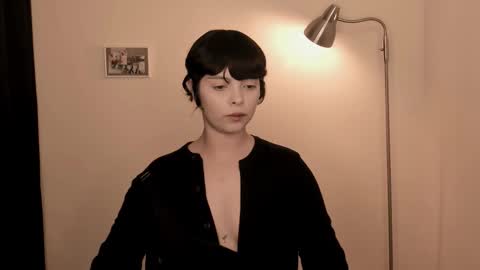 katsuro online show from November 16, 9:48 pm