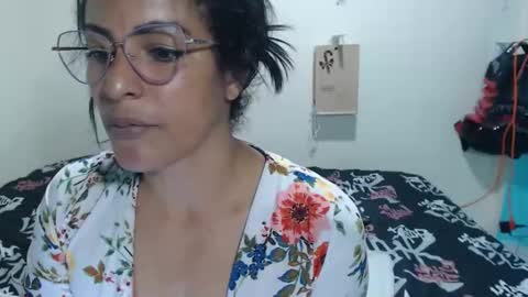 KattleyaGrey online show from February 24, 8:40 pm