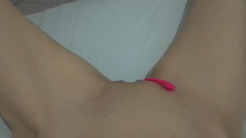 Snapshot of kattrinah_nikitta chatting on February 16, 7:27 pm nikitta online show from February 16, 7:27 pm