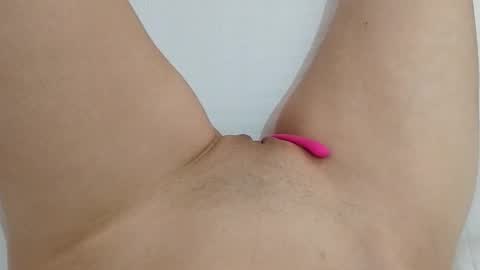Snapshot of kattrinah_nikitta chatting on October 12, 1:24 pm nikitta online show from October 12, 1:24 pm
