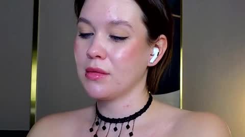Snapshot of katttymoon_ chatting on September 29, 2:38 am Goddess Katy VACATION online show from September 29, 2:38 am