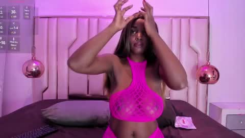 kattyriivera online show from April 11, 11:03 am