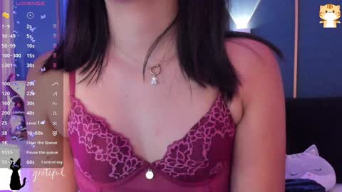 Snapshot of katyivanov chatting on December 27, 7:57 pm Katya online show from December 27, 7:57 pm