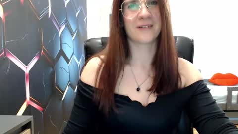 Snapshot of kayalips chatting on January 12, 3:24 pm KayaLips online show from January 12, 3:24 pm