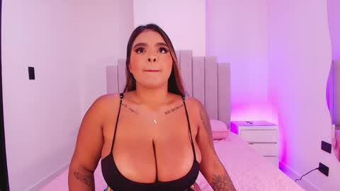 kaylie evans online show from April 13, 11:55 am