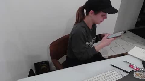Snapshot of kayrosecan chatting on October 23, 11:11 pm Rose online show from October 23, 11:11 pm