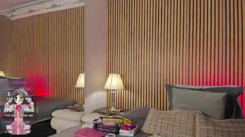 keeyla stone online show from April 1, 9:56 pm