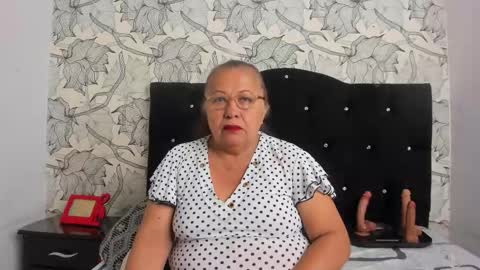   online show from December 15, 11:48 am