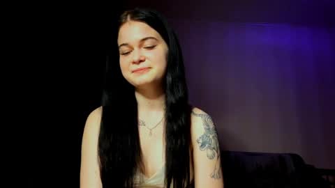 Bella online show from April 5, 3:55 pm