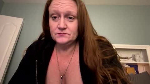 kellilyn1081187 online show from April 23, 12:52 am