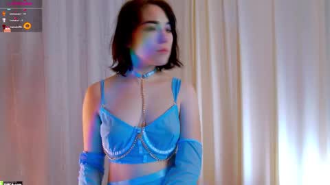 Kelly online show from November 21, 10:39 am