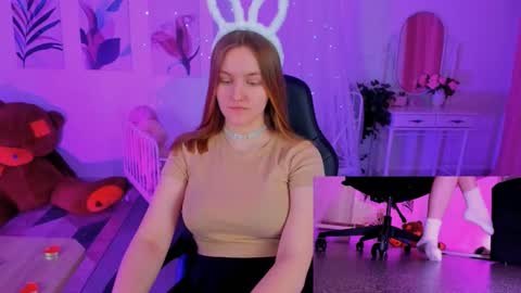 kelly online show from January 7, 2:08 pm