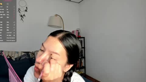 Kendal online show from February 15, 2:44 pm