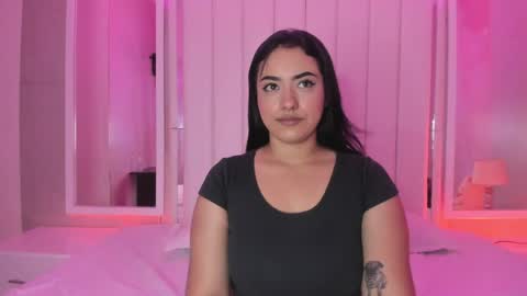 Kendall no Jenner  online show from April 7, 5:09 am