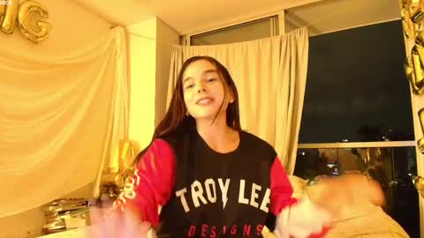 kendall online show from April 20, 11:41 pm