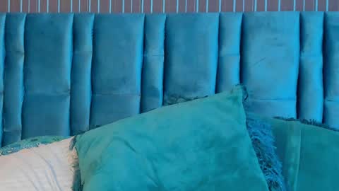 Kendal online show from April 11, 7:45 am