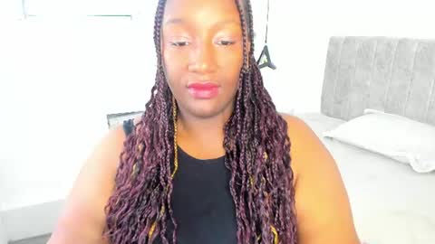 KENDRA online show from August 3, 2:12 pm