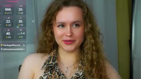 Snapshot of kendraedger chatting on October 8, 6:34 pm Kira online show from October 8, 6:34 pm