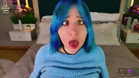 kettiejones online show from April 22, 7:16 am