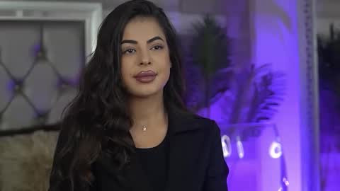 keylaconner online show from December 22, 6:27 am