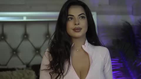 keylaconner online show from November 21, 5:31 am