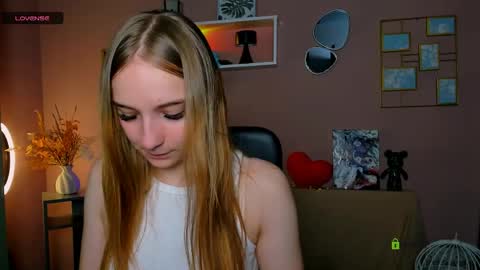 Keylas online show from April 10, 8:20 am