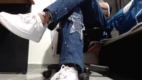     online show from January 9, 10:36 pm