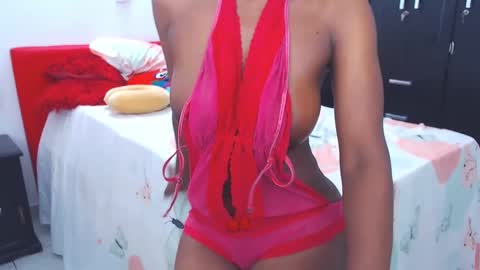 Sandy Saenz online show from February 21, 10:17 am