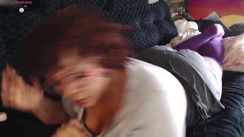 Snapshot of khayaparker chatting on December 19, 5:40 pm Khaya online show from December 19, 5:40 pm