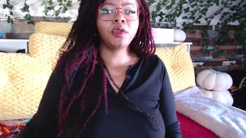 Snapshot of khayaparker chatting on February 7, 6:02 pm Khaya online show from February 7, 6:02 pm