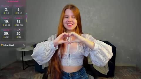 Ellie online show from October 18, 2:58 am