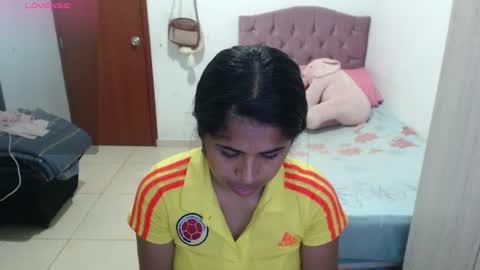 Kiara online show from November 19, 12:10 am