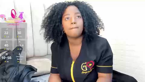 Snapshot of kiarazafira chatting on September 9, 2:06 pm kiarazafira online show from September 9, 2:06 pm
