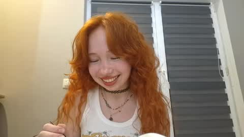 Sarah online show from April 10, 5:52 pm