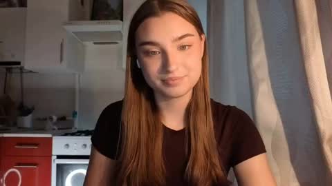 Ola my name is Lissa  Lets hit 10 Thumbs Up together   online show from May 30, 2:37 pm