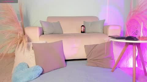 Kim Thompson online show from February 5, 2:37 pm