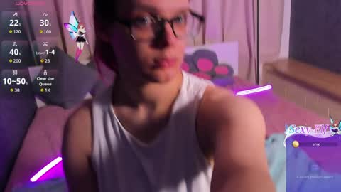 Kiki online show from April 11, 11:03 am