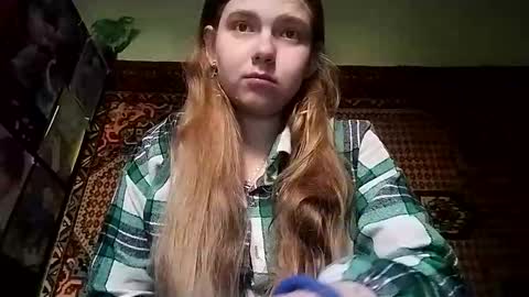 kikibang_ online show from November 25, 8:38 am