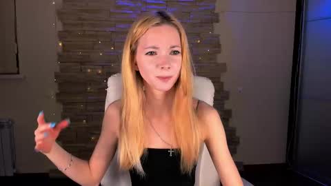 kim_boyd online show from February 13, 12:00 pm